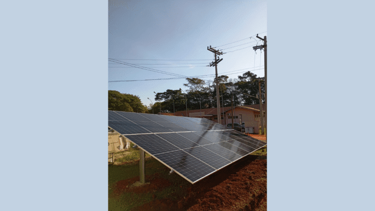 obra industrial de energia solar